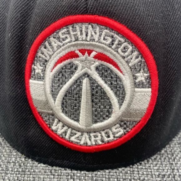 Washington Wizards Mitchell and Ness Snapback hat - Picture 2 of 6